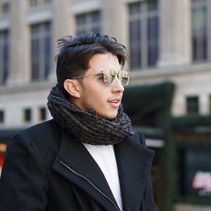 Meet your Posher, Edson